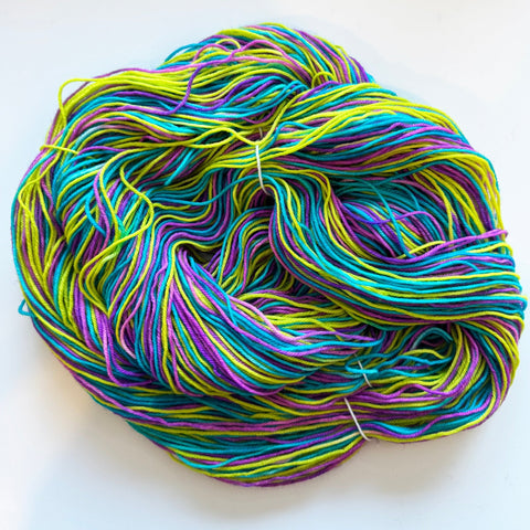 Aurora Shock Self Striping - Yarn - Kaleidotoes