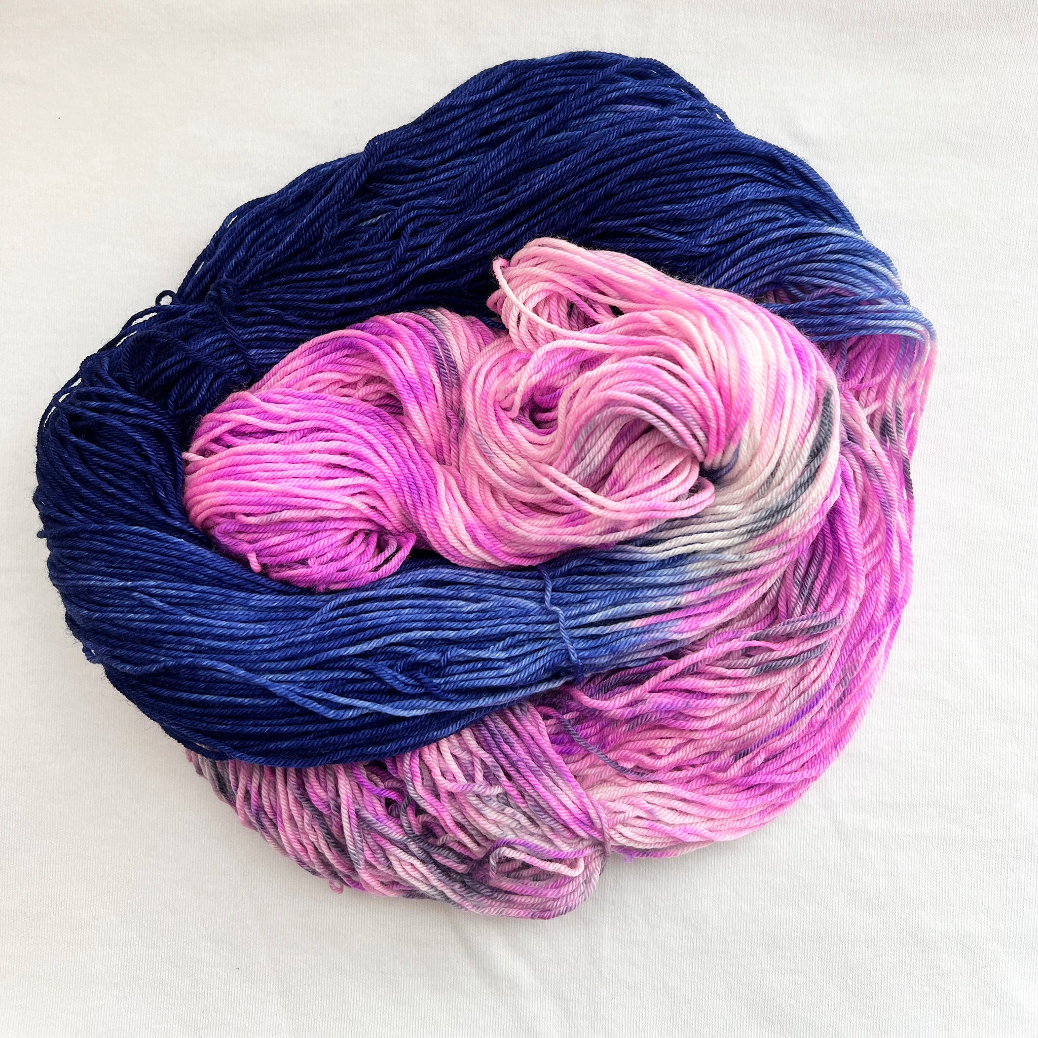 Moonlit Magnolia - Yarn-Kaleidotoes